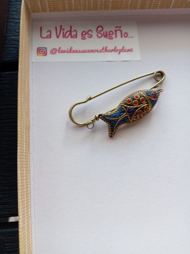 Peixet con lazo fallera o fallero