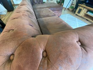 Sofa cama chesterfield con chaise longue
