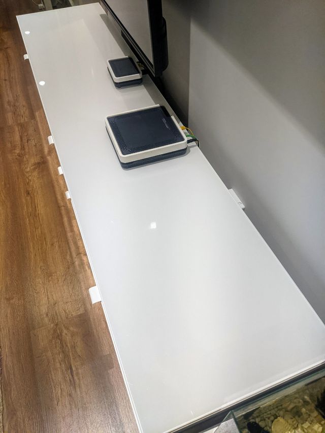 Vetro per mobili Besta