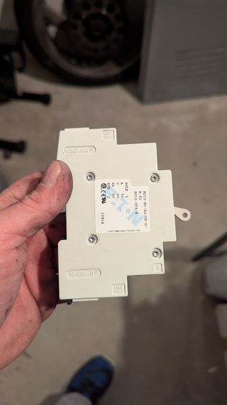 INTERRUPTOR DE CIRCUITO HEINEMANN 50 AMP 