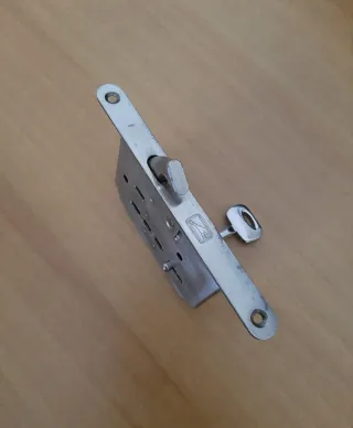 Serratura da infilare BONAITI