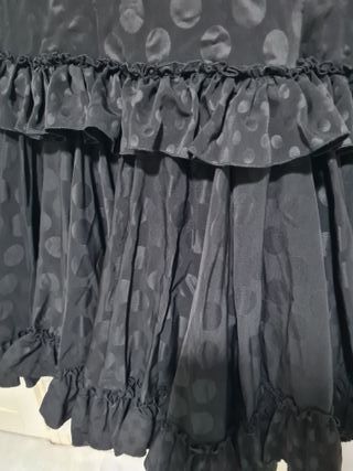 Traje de flamenca negro,a medida aprox. talla 44  