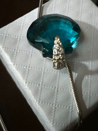  SWAROVSKI auténtico Colgante y cadena NUEVO.