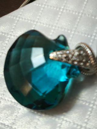  SWAROVSKI auténtico Colgante y cadena NUEVO.