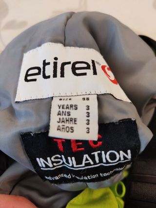 Mono esquiar niño 3 años