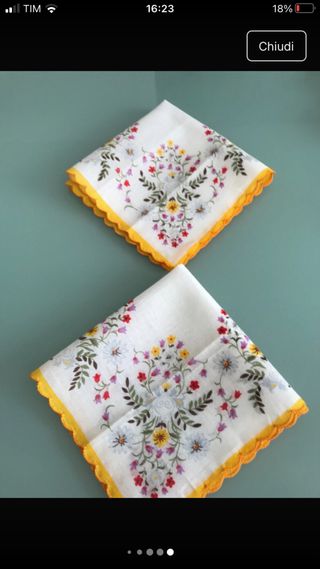 Coppia di fazzoletti degli anni ‘80