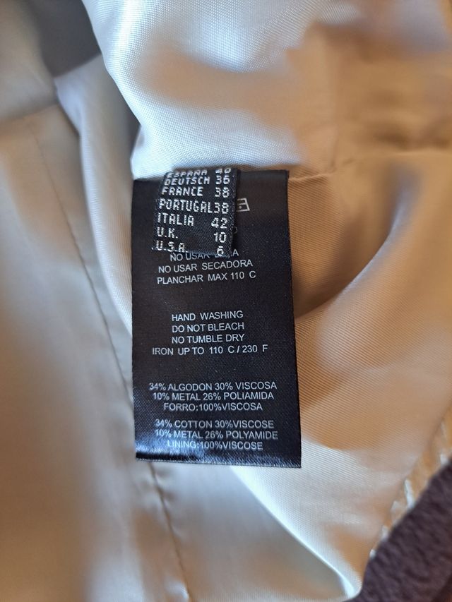 Conjunto de vestido y chaqueta de Javier SImorra