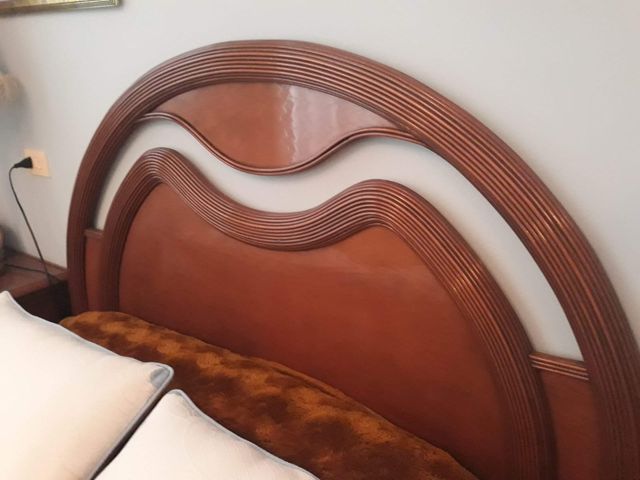 Dormitorio matrimonio. Madera cerezo alta calidad.