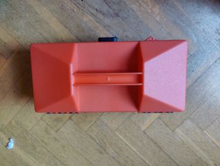 Caja aparejos pesca pequeña