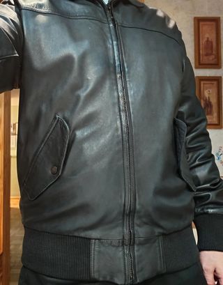 Cazadora cuero Levis