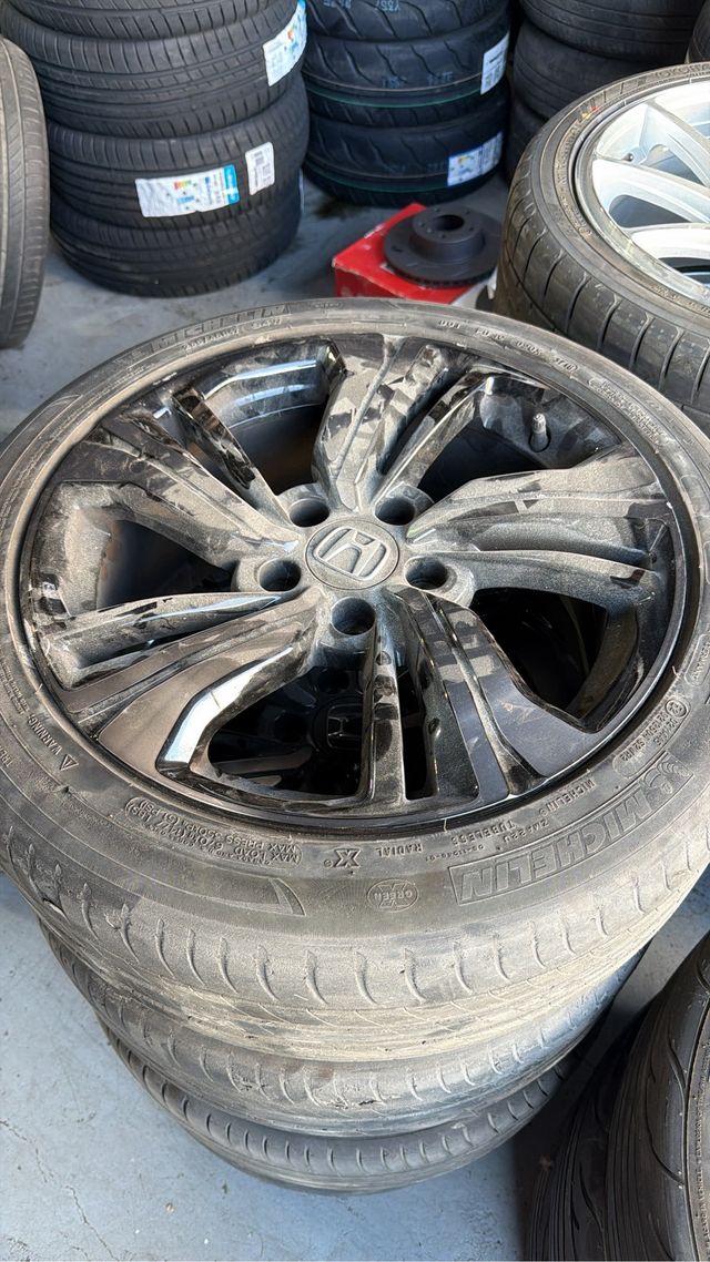 Llantas honda civic