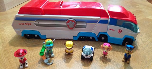 Camión Patrulla canina