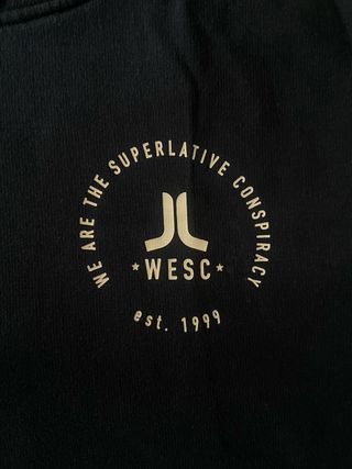 Sudadera capucha azul marino wesc