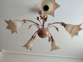 Conjunto lampara techo y mesita