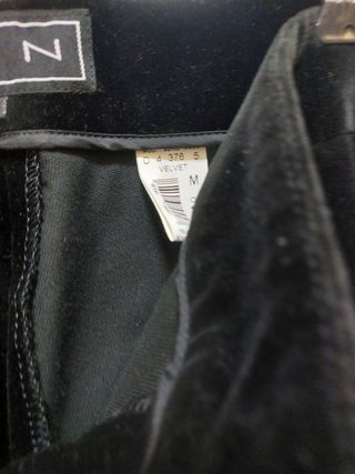 Traje pantalón terciopelo negro