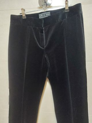 Traje pantalón terciopelo negro