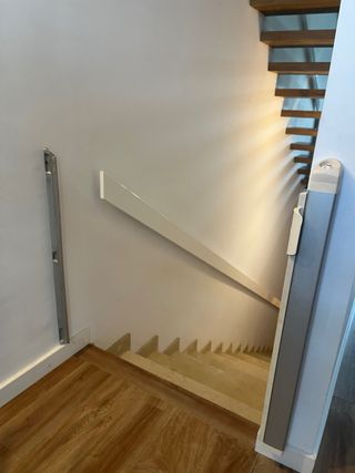 Barrera protección escalera Lascal Kiddyguard