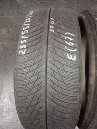 E67. 255.55.20.110V M*S Michelin 