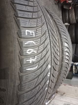 E67. 255.55.20.110V M*S Michelin 
