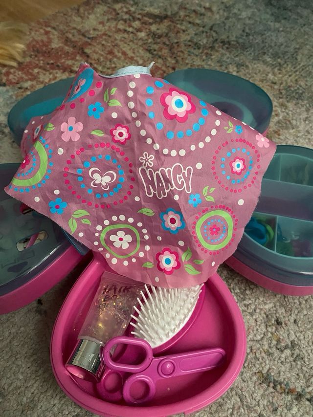 Nancy peluqueria mas 6 vestidos