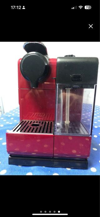 Nespresso Delonghi Lattissima Touch roja