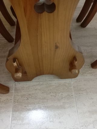 Mesa y sillas de cocina, se venden también por sep