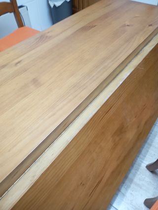Mesa y sillas de cocina, se venden también por sep