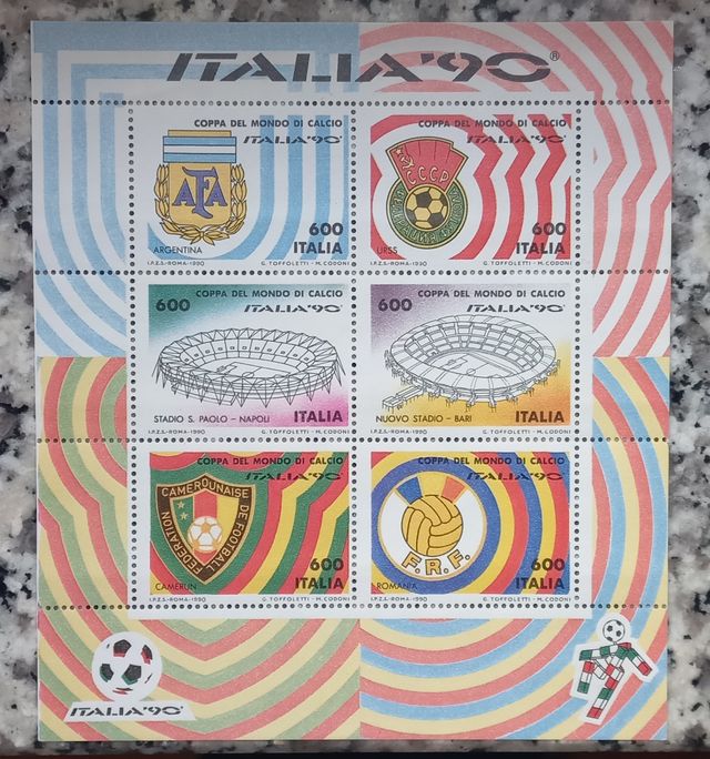Foglietto francobolli Italia '90