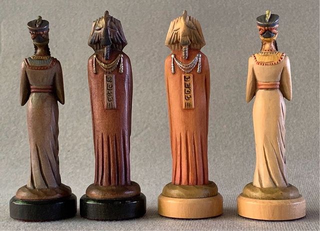 Scacchi anri egizi legno intagliato dipinto a mano