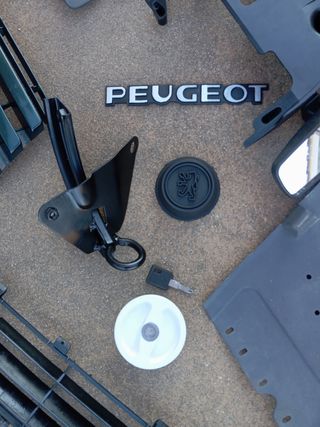Piezas Peugeot 205
