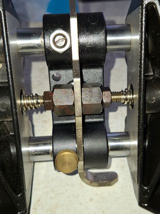 Soporte autocentrante alineadora