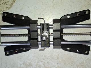 Soporte autocentrante alineadora