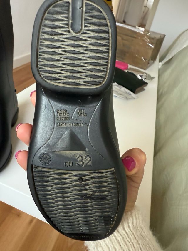 botas de montar negras de niña