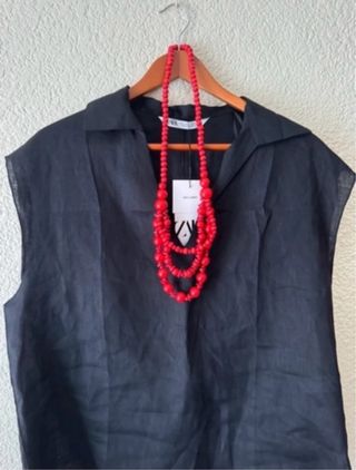 Blusa sin mangas lino negro de Zara Nuevo Talla M