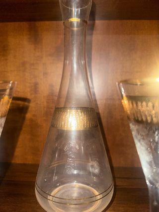 Set bottiglia e 4 calici 