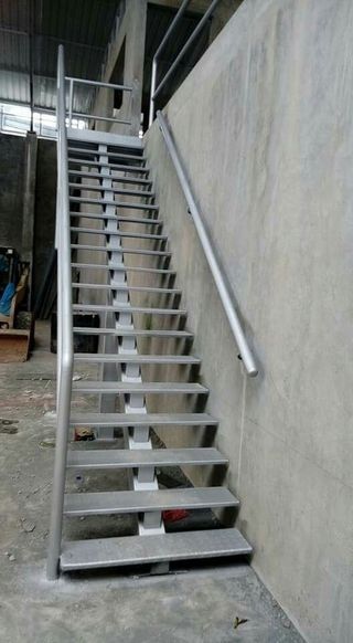 Escaleras de hierro