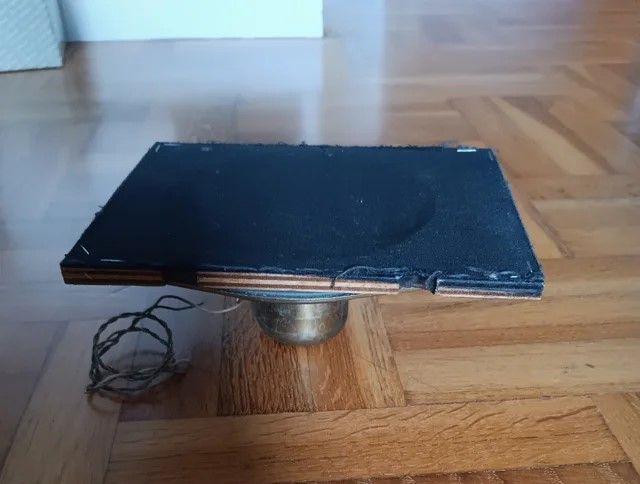 Altavoz antiguo marca Roselson