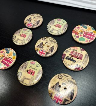 Lotto Pz.6 Bottoni Legno London