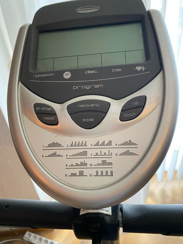 Bicicleta estatica Rhyno