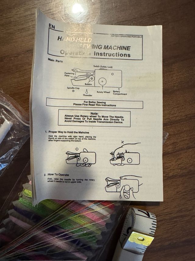 Máquina de coser portatil/viaje