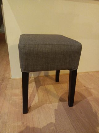 2 taburetes Ikea Sakarias