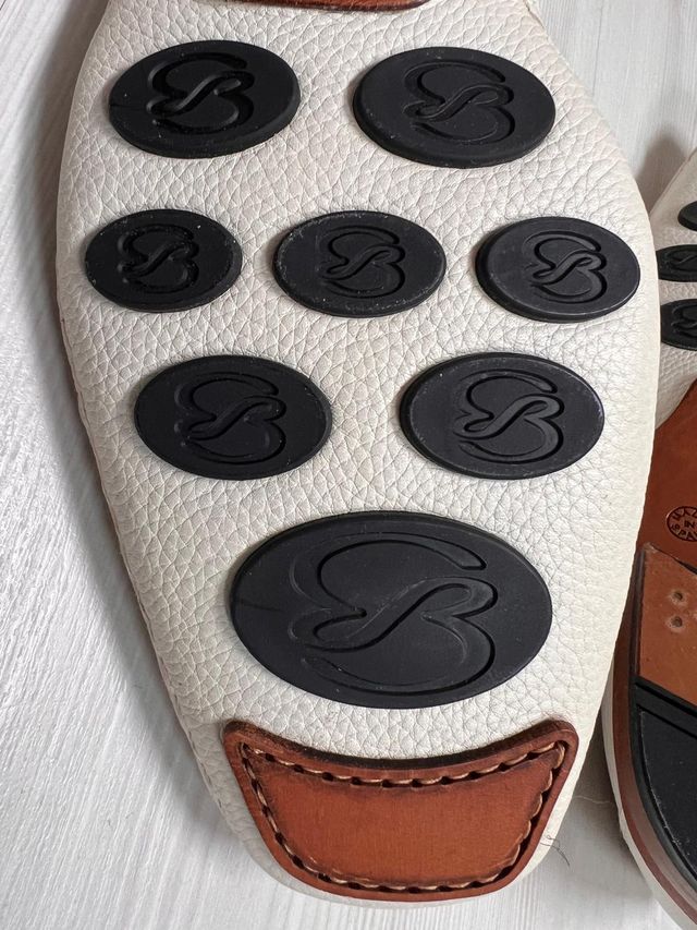 SCARPE BARRATS «NUOVE DI ZECCA»