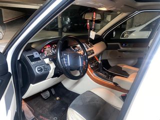 Land Rover Range Rover Sport 2011