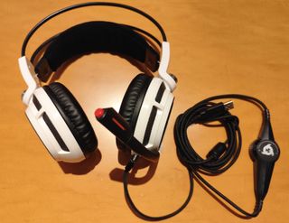 Auriculares Gaming USB KLIM PUMA White (Audio 7.1)