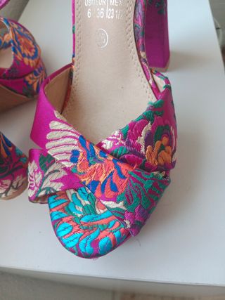 Sandalias