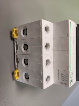 Interruptor magnetotermico 20A 4p