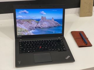 Ordenador Portatil Lenovo i5 14” 8 GB RAM SSD 500