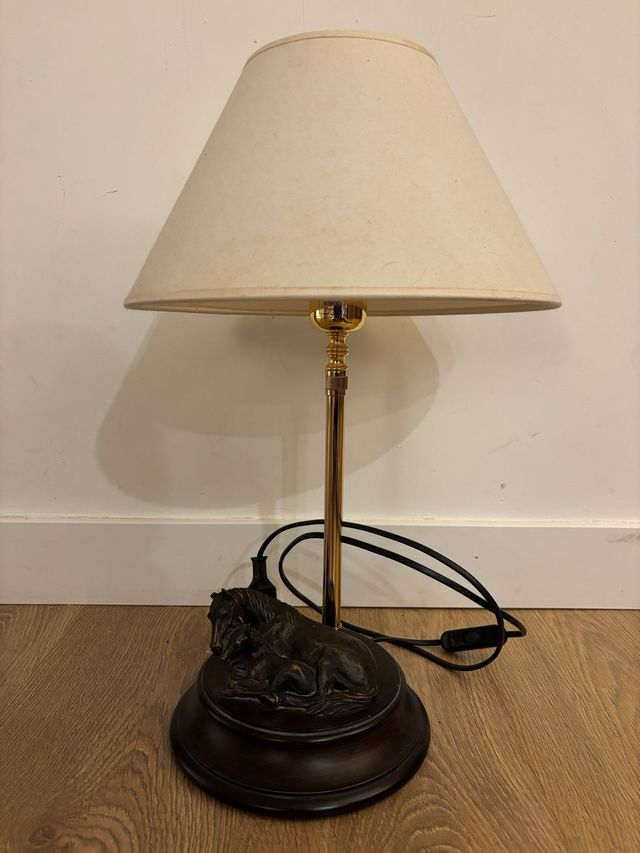 Lámparas con decoración ecuestre