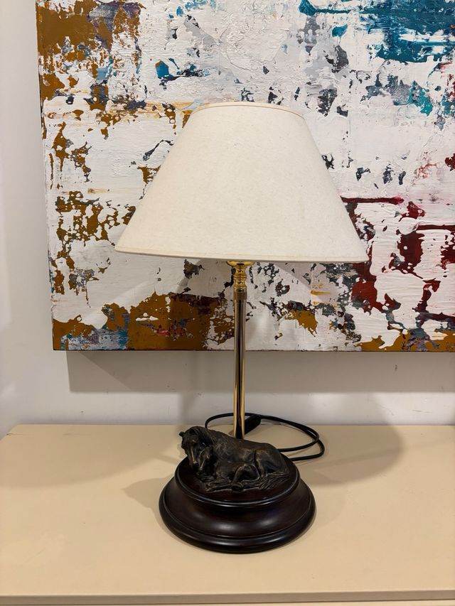 Lámparas con decoración ecuestre