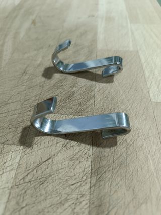 Organizador rejilla metálico cocina.